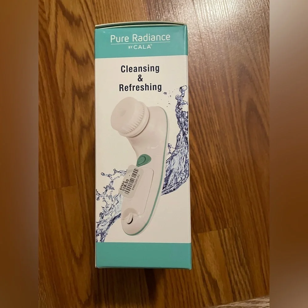 - 2-WAY FACIAL CLEANSING SYSTEM (MINT)
